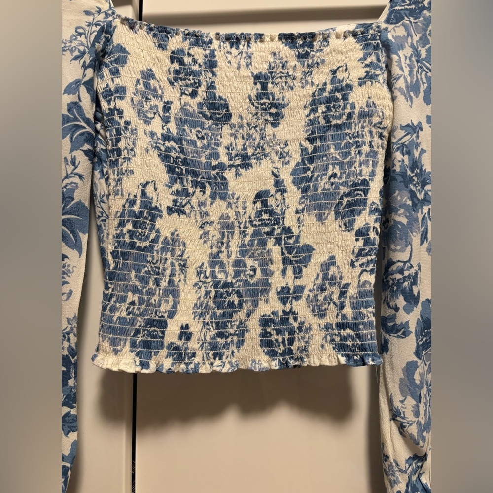 Women’s  Reformation Reign Top in Olympia size 2 - Picture 12 of 15